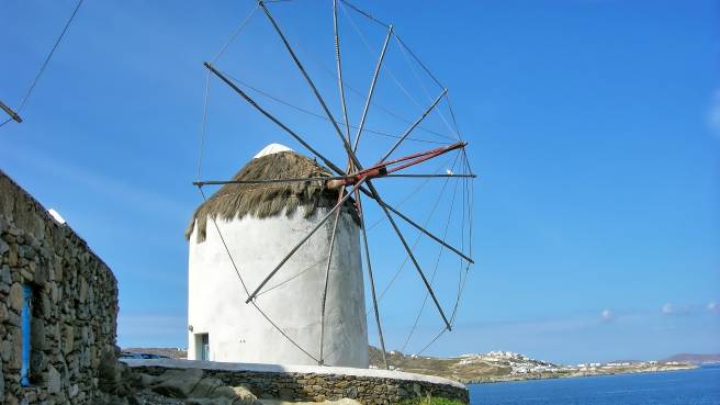 Sleva! Řecké ostrovy ✈ levné letenky na Mykonos z Vídně na hlavní sezónu ↔ od 1.867 Kč