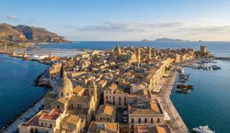 Ryanair ✈ Itálie - Sicílie - Tip na rezervaci obousměrné levné letenky do Trapani z Bratislavy od 1 125 Kč