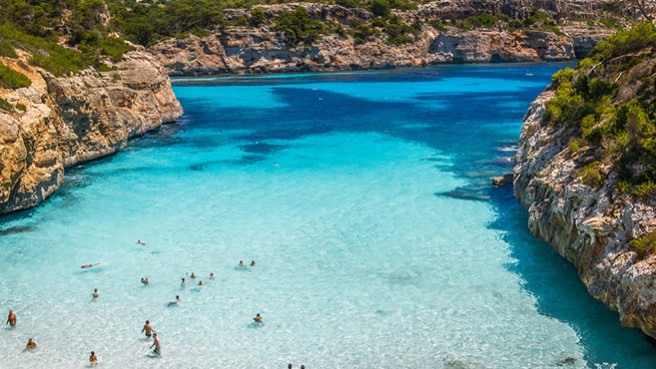 TIP! Air Berlin - Španělsko - levné letenky Mallorca z Prahy na léto (zpáteční) 4.490,- kč