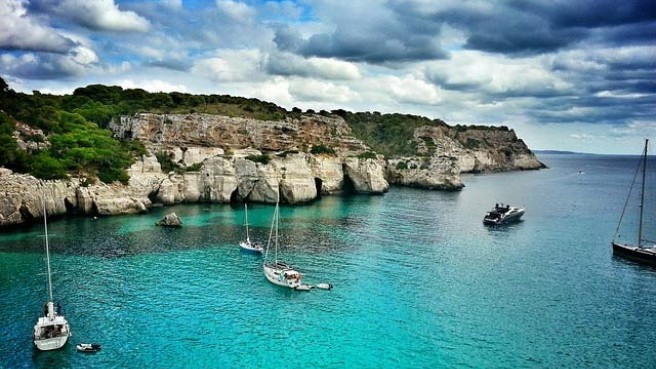 TIP! Easyjet - Španělsko - Baleárské ostrovy - levné letenky Menorca na prázdniny 1.263,- kč