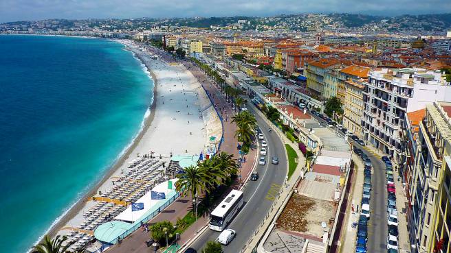 HIT! Wizz Air - Francie - Azurové pobřeží - Provence - levné letenky Nice z Vídně na léto (a zpět) již od 871,- kč