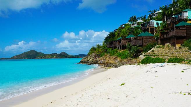 Sleva! Air Canada - Karibik - Antigua a Barbuda - levné letenky Antigua z Prahy (a zpět) 12.390, kč