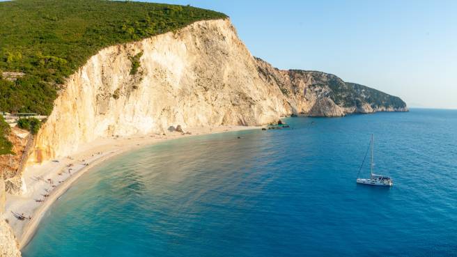 HIT! Řecké ostrovy od tisícovky - akční letenky na ostrov Lefkada z Vídně ↔ 1.025 Kč