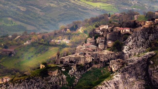 Doporučujeme! Itálie letecky z Česka za pár stovek ✈ Abruzzo - levné letenky do Pescary z Prahy ↔ od 1.239 Kč