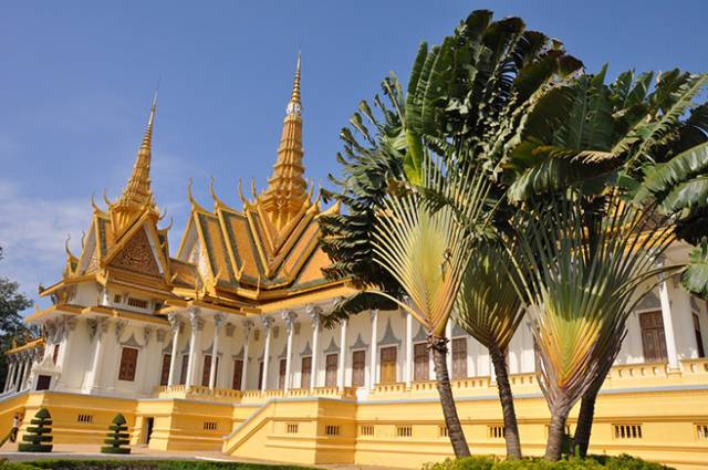 TIP! Emirates Airlines - Kambodža - levné letenky Phnom Penh z Prahy (zpáteční) 13.990,- kč