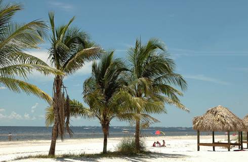 TIP! America Airlines - USA - Florida - levné letenky Fort Myers (zpáteční) na konec léta 8.990,- kč