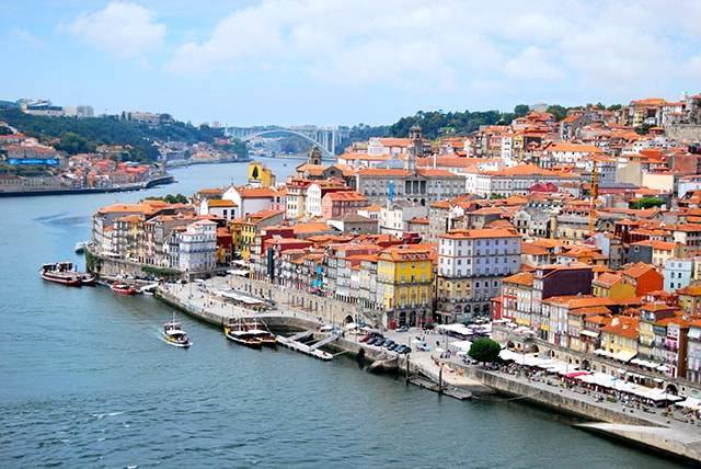 TIP! Ryanair - Portugalsko - levné letenky Porto 1.826,- kč