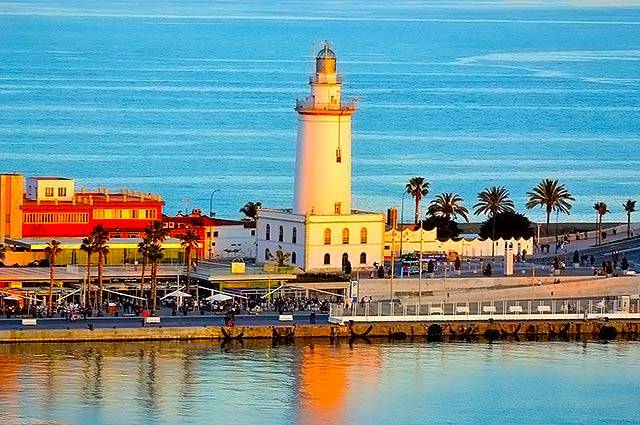 VÝPRODEJ! Smartwings - Španělsko - Andalusie - levné letenky Malaga z Prahy 2.290,- kč
