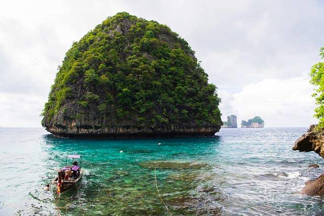 TIP! Thai Airways - Thajsko - levné letenky Phuket z Vídně 12.390,- kč