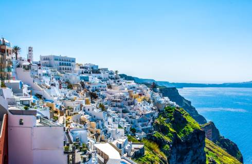 TIP! Řecko - 5 verzí pro rezervaci obousměrné levné letenky na Santorini od 2.021,- Kč