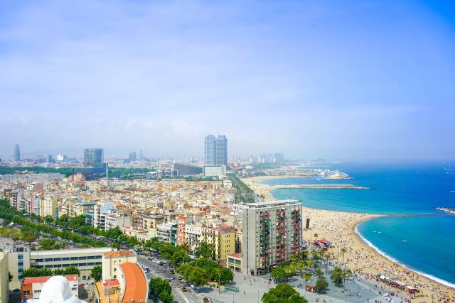TIP!  Easyjet - Španělsko - Katalánsko - levné letenky Barcelona z Prahy na létní prázdniny (zpáteční) od 1.427,- Kč