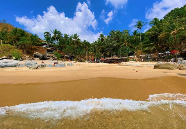 Doporučujeme! Qatar Airways - Thajsko - levné letenky na ostrov Phuket z Prahy (a zpět) na křídlech 5* aerolinky 13.790,- Kč
