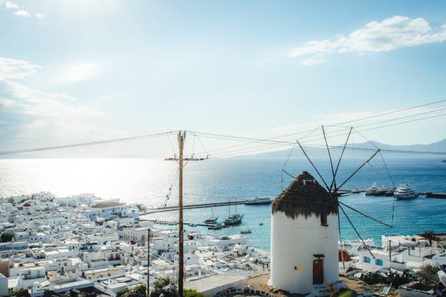 TIP! Řecko ✈ 3 verze levných letů na ostrov Mykonos z Vídně, Katovic a Berlína ↔ od 1.379 Kč
