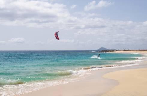 Doporučujeme! TAP Air Portugal ✈ Kapverdy - akční letenky Sal Island z Mnichova 7.590 Kč