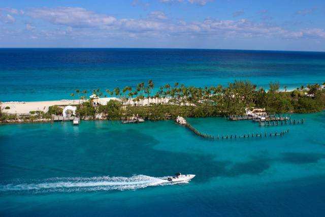 Air Canada ✈ Bahamy - obousměrné levné letenky do Nassau z Vídně 15 990 Kč