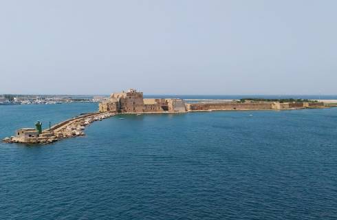 Wizz Air ✈ Itálie - Apulie - Tip na rezervaci zpáteční levné letenky do Brindisi z Katovic od 1 453 Kč