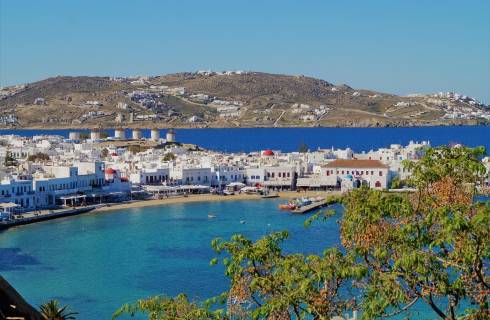 Wizz Air ✈ Řecko - Tip na rezervaci zpáteční levné letenky na Mykonos z Bratislavy od 2 769 Kč