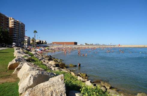 Ryanair ✈ Španělsko - Tip na rezervaci zpáteční levné letenky do Castellónu z Krakova od 1 782 Kč