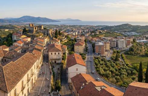 Wizz Air ✈ Itálie - Tip na rezervaci zpáteční levné letenky do Lamezia Terme z Bratislavy od 690 Kč