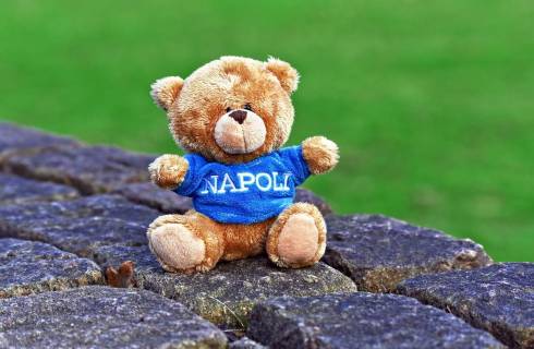 Ryanair ✈ Itálie - Kampánie - Tip na rezervaci obousměrné levné letenky do Neapole z Bratislavy od 1 125 Kč