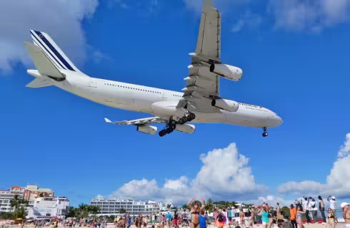 United Airlines ✈ Karibik - Tip na rezervaci zpáteční akční letenky na Svatý Martin z Prahy 12 990 Kč