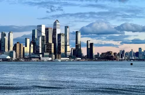 Air Serbia ✈ USA - Tip na rezervaci obousměrné akční letenky do New Yorku z Prahy 12 990 Kč