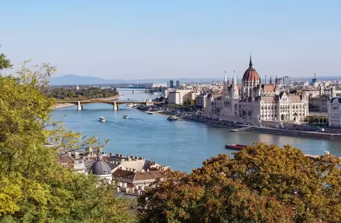 Ryanair ✈ Maďarsko - Tip na rezervaci obousměrné levné letenky do Budapešti z Prahy od 1 274 Kč