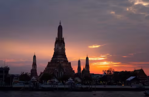 Chao Phraya v thajském Bangkoku ✈ Zpáteční akční letenky z Mnichova za 12 590 Kč s Finnair