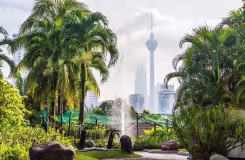 Petronas Towers a malajský Kuala Lumpur ✈ Zpáteční akční letenky z Vídně za 13 990 Kč se Saudia