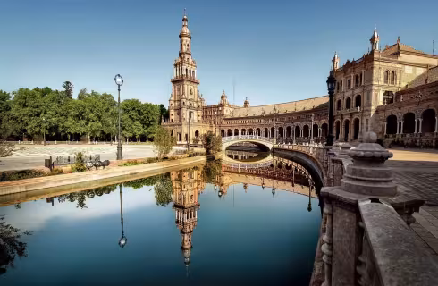 Za maurskými paláci do andaluské Sevilly ✈ Zpáteční levné letenky z Vratislavi od 590 Kč s Ryanair