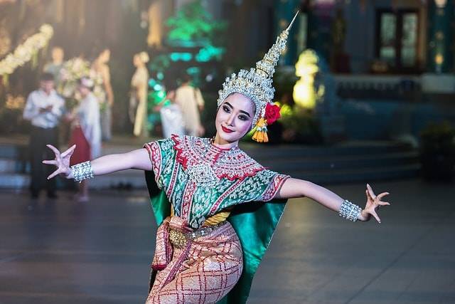 TIP! Emirates - Asie - Thajsko - levné letenky Bangkok z Vídně 12.690,- kč