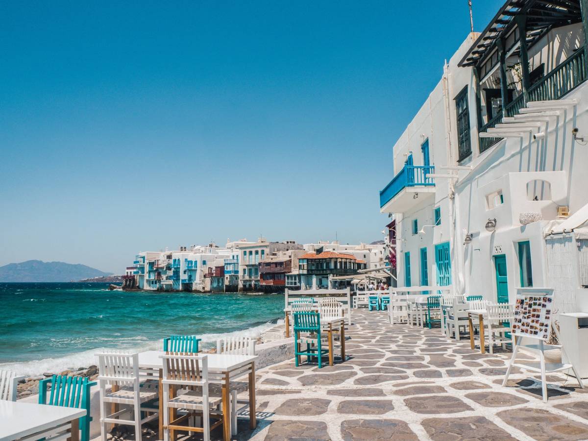 TIP! Wizz Air - Řecko - levné letenky Mykonos z Vídně (a zpět) na léto od 1.656,- Kč