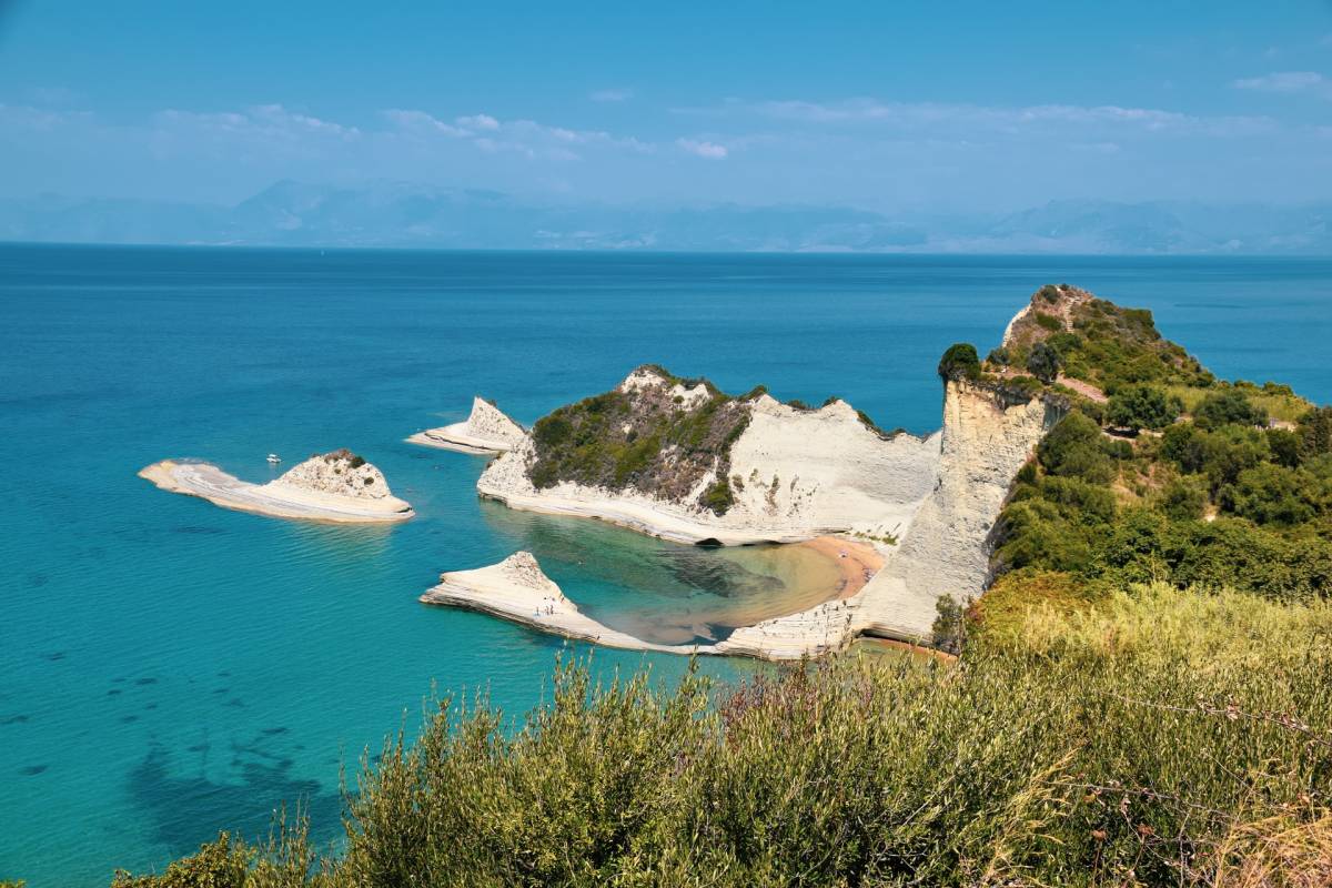 TIP! Řecko - 7 verzí levné letenky na Korfu (zpáteční) od 879,- Kč