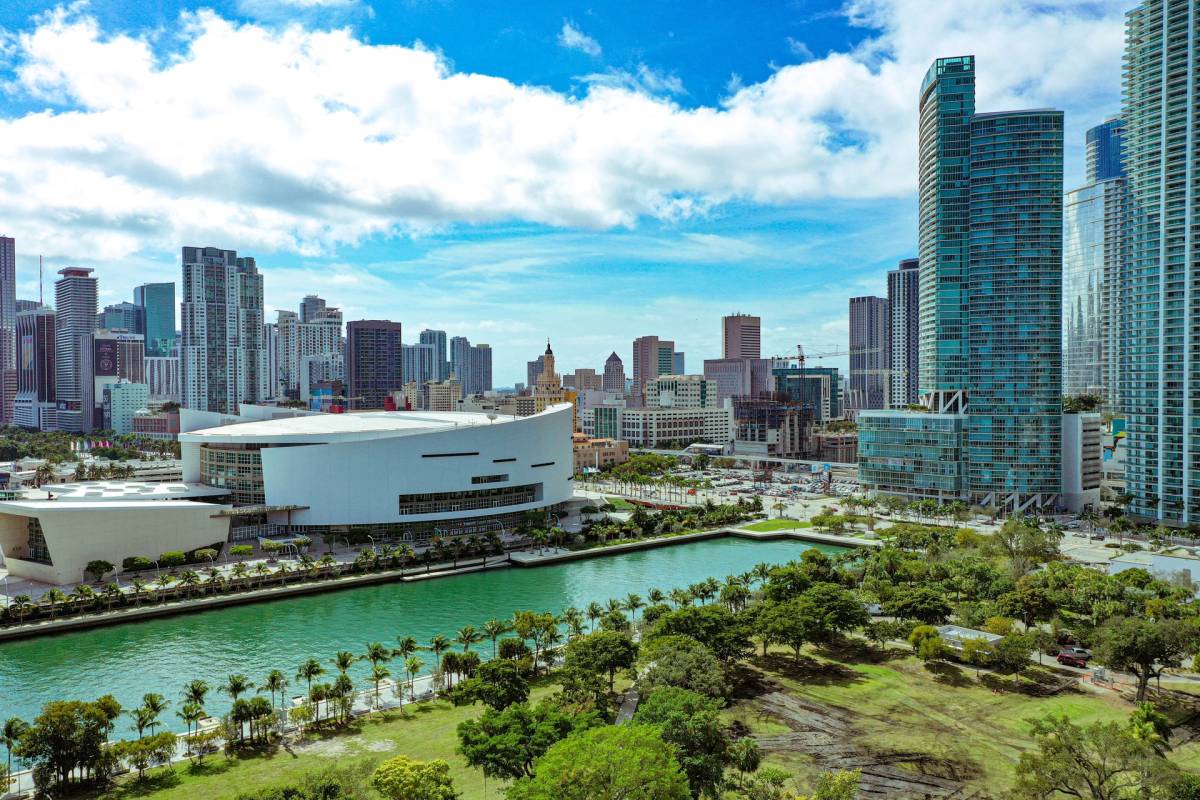TIP! Finnair / British Airways - USA - Florida - levné letenky Miami z Vídně na začátek příštího roku (zpáteční) 12.590,- Kč
