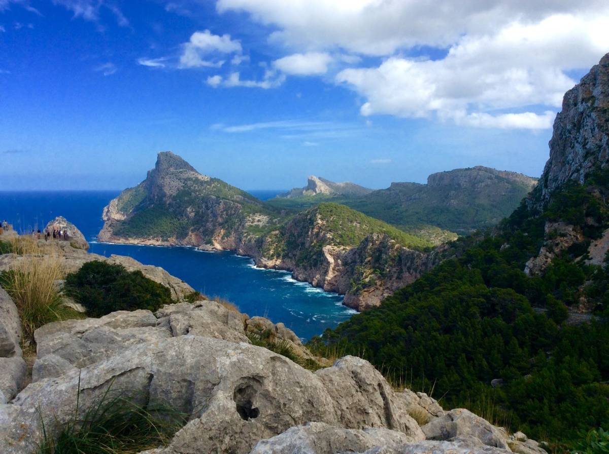 TIP! Španělsko - Baleáry - Jarní Mallorca do pětistovky! Levné letenky Palma de Mallorca z Vídně (zpáteční) 491,- Kč