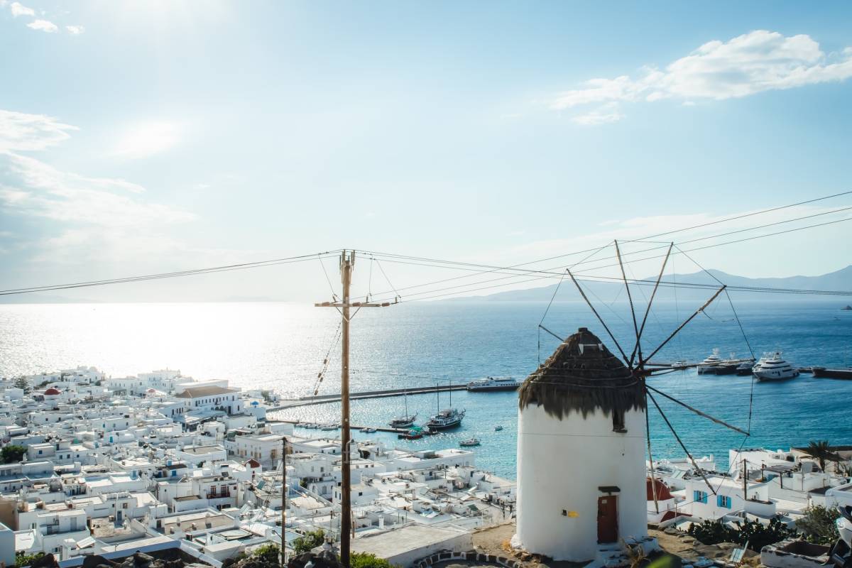 TIP! Řecko ✈ 3 verze levných letů na ostrov Mykonos z Vídně, Katovic a Berlína ↔ od 1.379 Kč