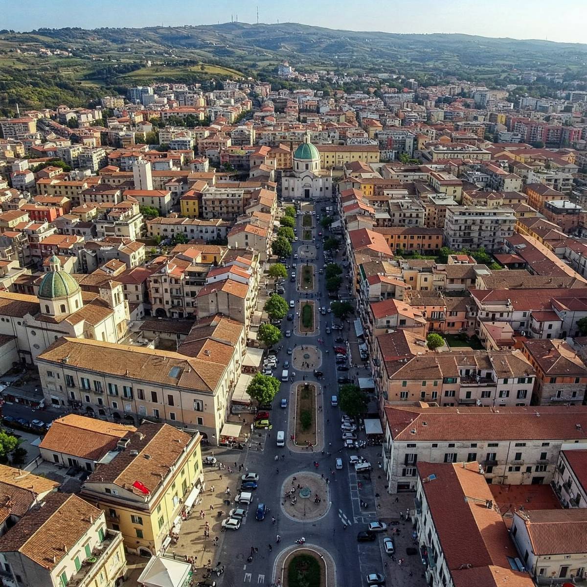 Itálie ✈ Kalábrie - obousměrné levné letenky do Lamezia Terme z Vídně od 1.252 Kč
