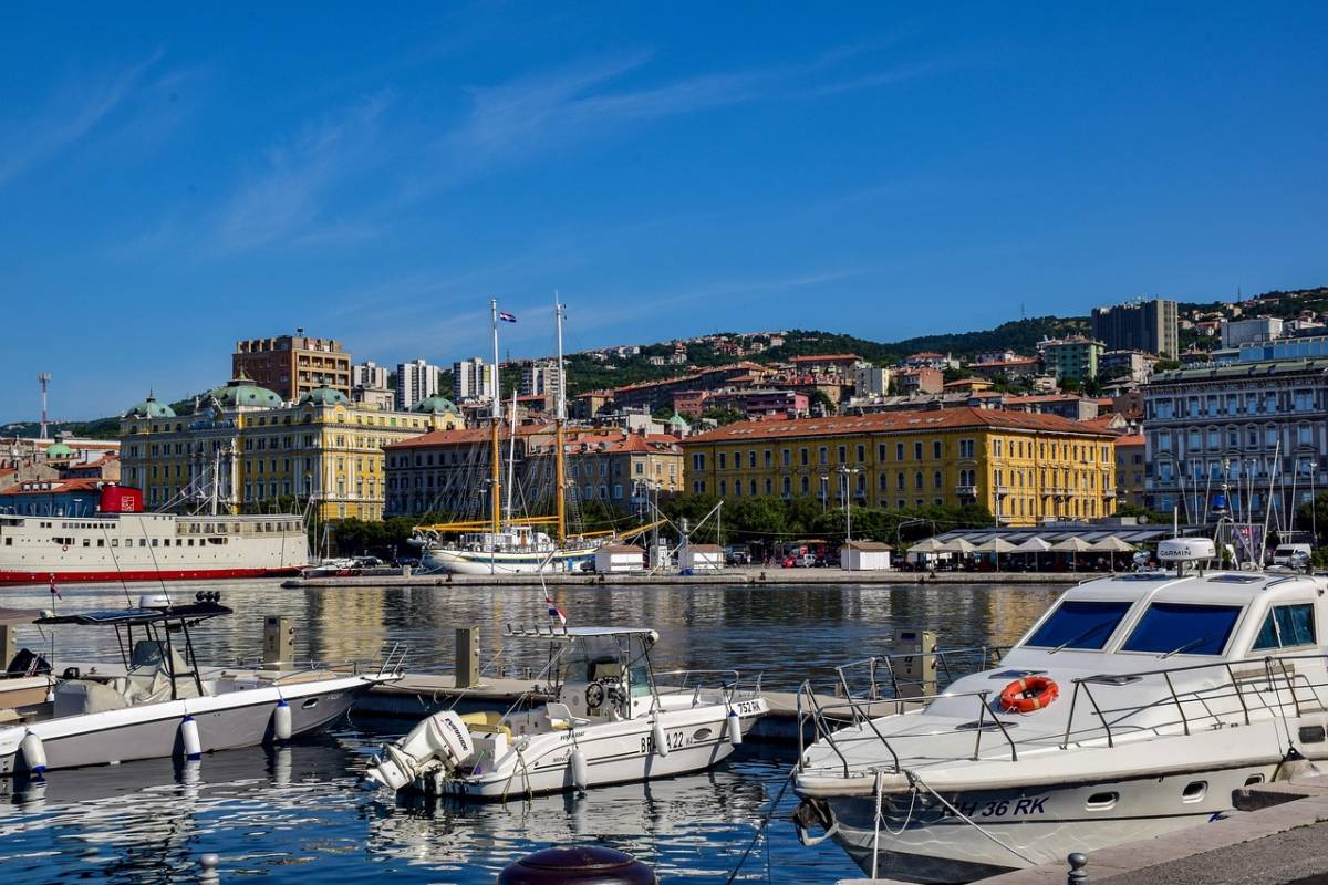 Chorvatsko ✈ Dalmácie - 4 tipy na obousměrné levné letenky do Zadaru od 1.197 Kč