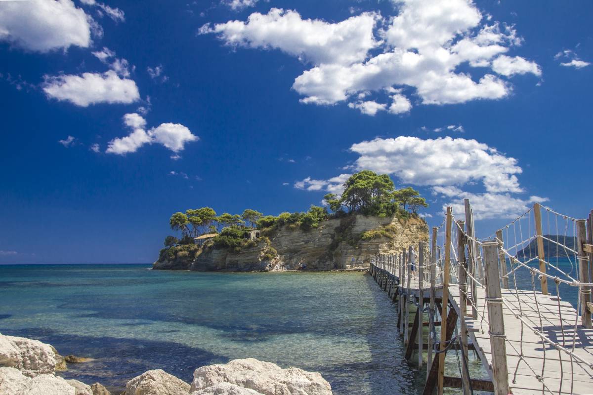 Ryanair ✈ Řecko - Tip na rezervaci zpáteční levné letenky na ostrov Zakynthos z Vídně od 1 858 Kč