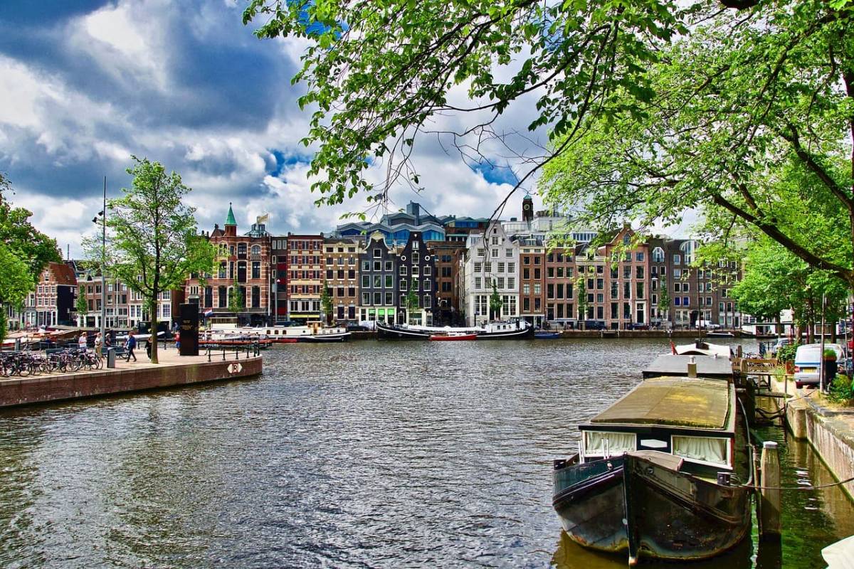 KLM - Nizozemsko - Tip na rezervaci zpáteční akční letenky do Amsterdamu z Prahy 3 790 Kč