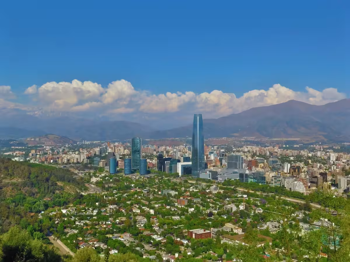 United Airlines ✈ Chile - Tip na rezervaci obousměrné akční letenky do Santiago de Chile z Prahy 12 490 Kč