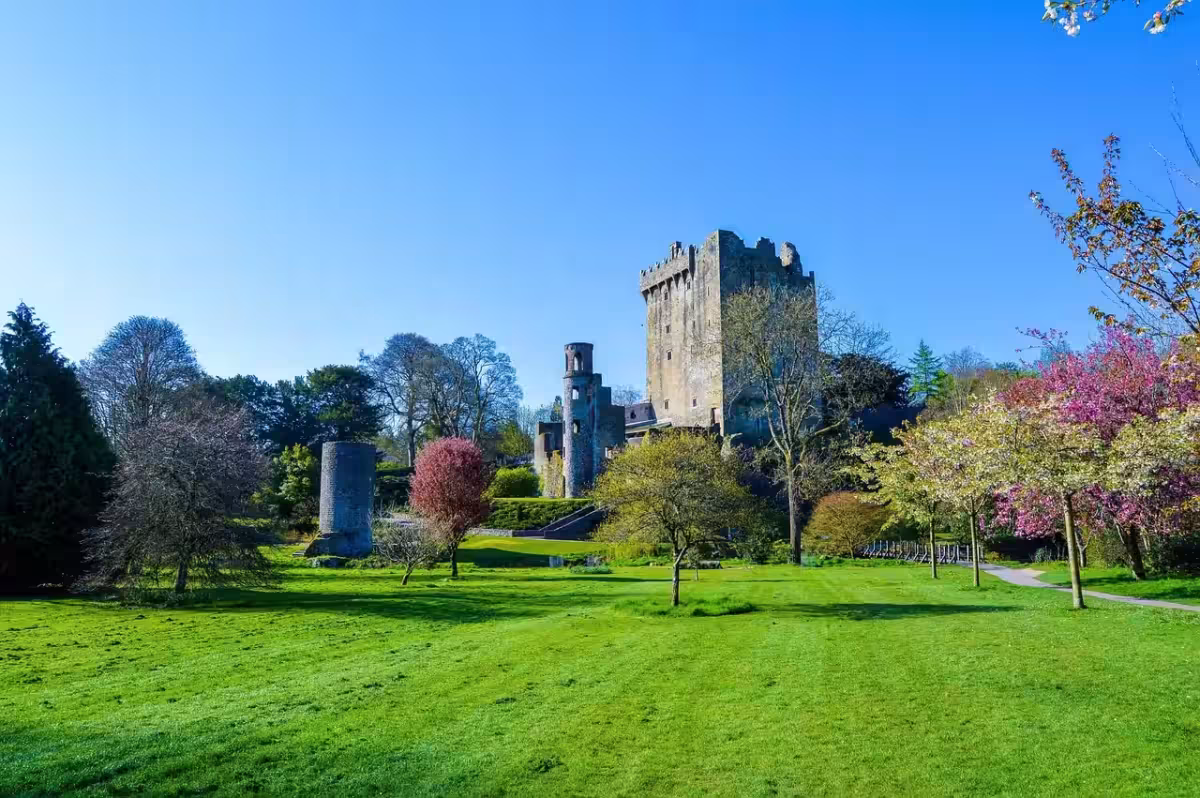 Hrad Blarney a zelený jihozápad Irska ✈ Akční letenky do Corku z Prahy za 3 790 Kč s Aer Lingus