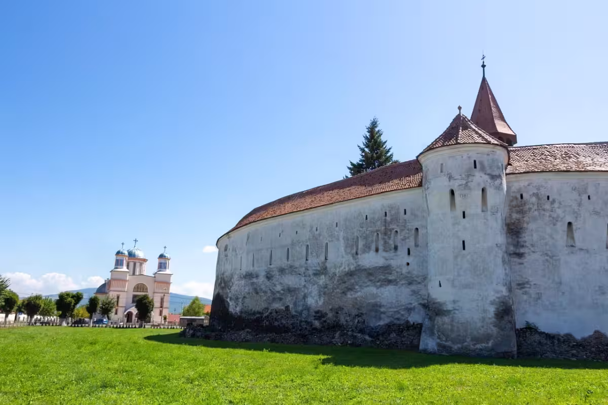 Na Draculův hrad do rumunského Brašova ✈ Zpáteční levné letenky z Katovic od 1 177 Kč s Wizz Air