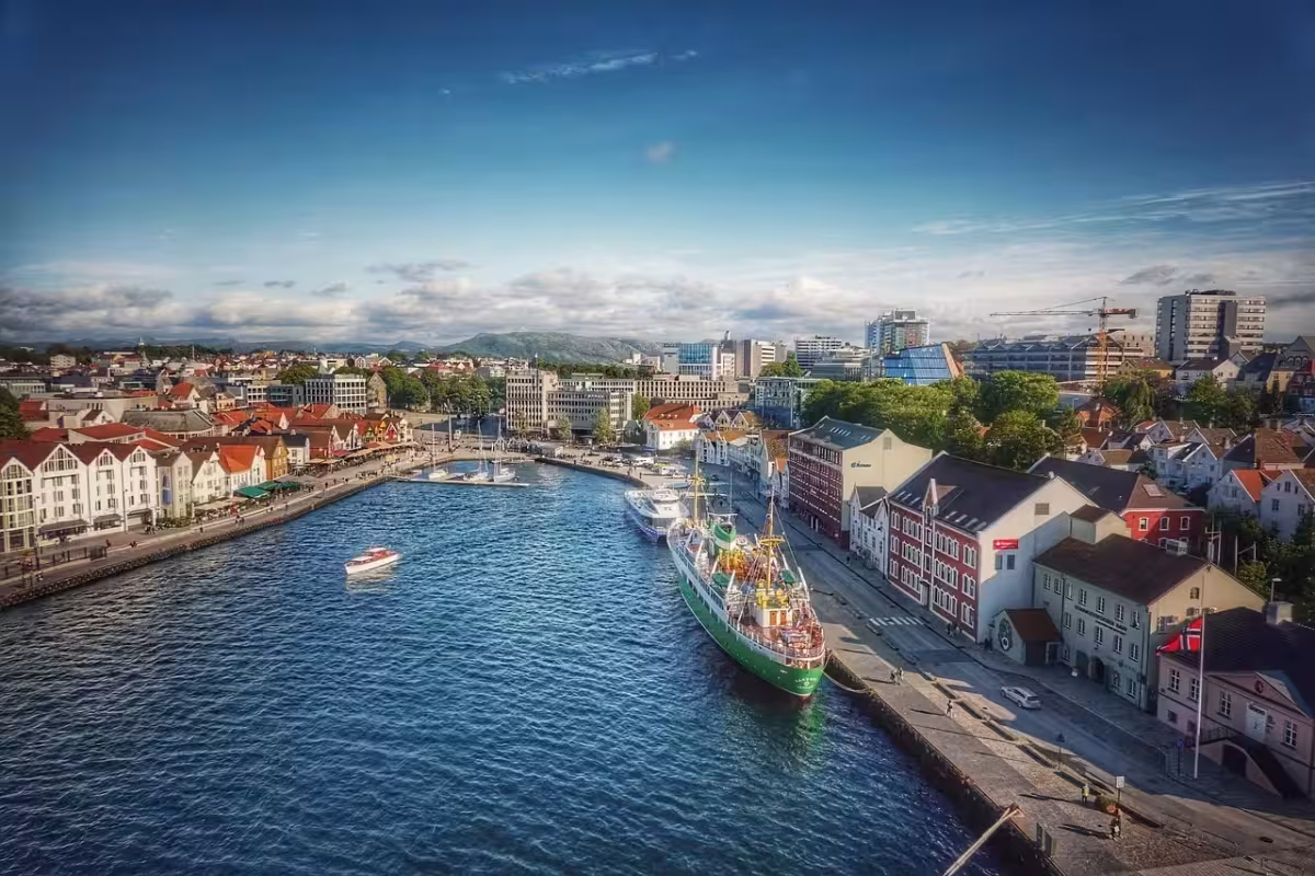 Za fjordy jižního Norska do Stavangeru ✈ Zpáteční levné letenky z Krakova od 1 482 Kč s Wizz Air