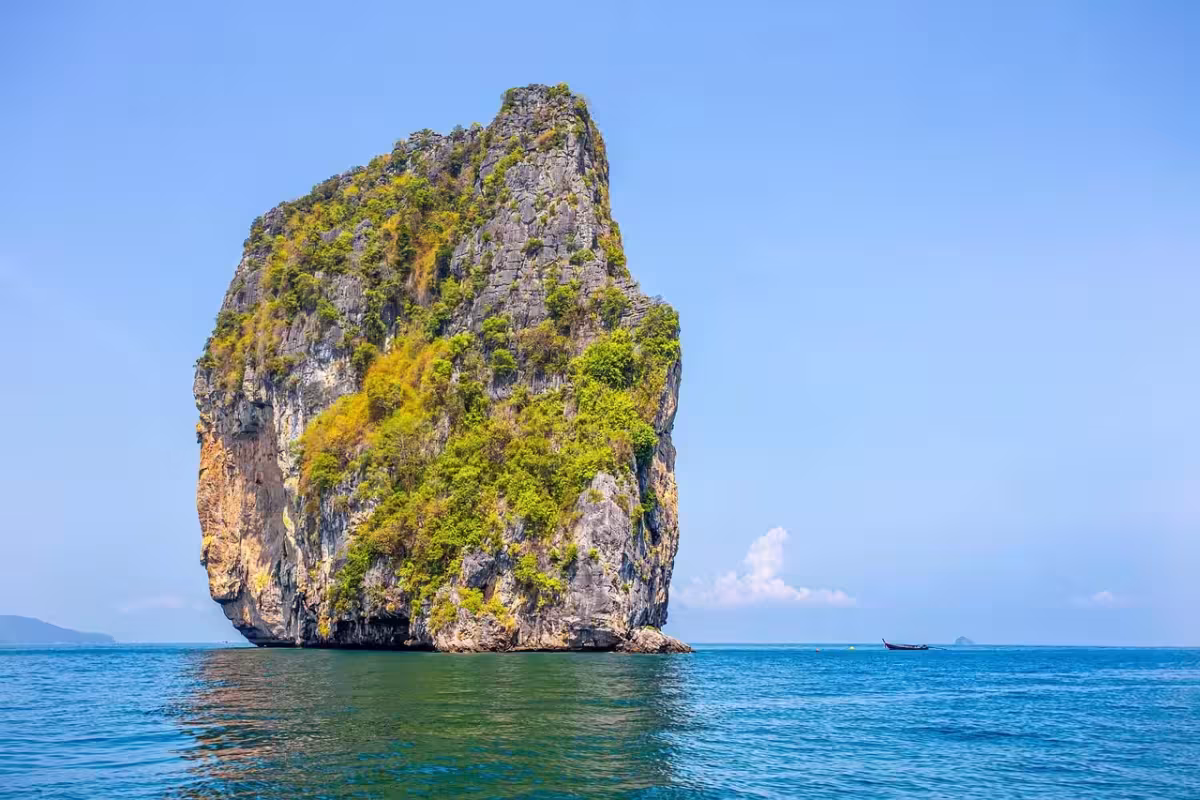 Do světa útesů a ostrovů v Krabi ✈ Zpáteční akční letenky z Vídně za 13 490 Kč s Etihad