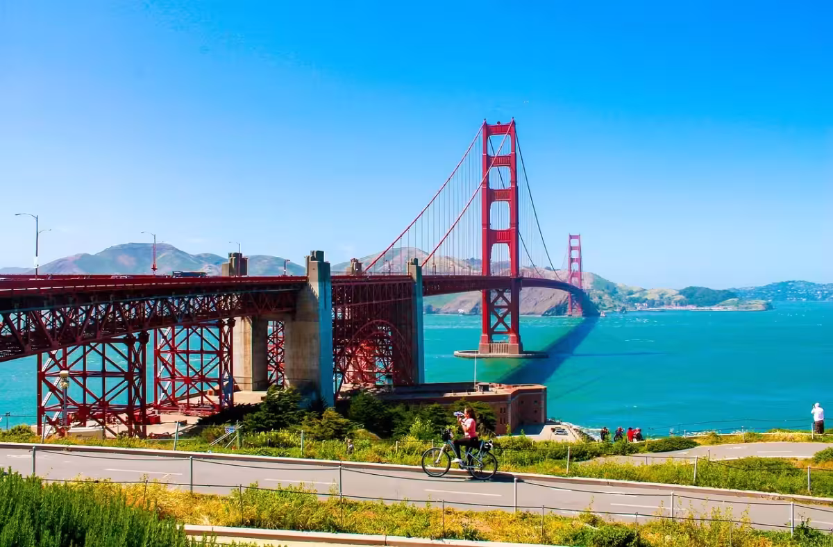 K ostrovu Alcatraz a přístavu amerického San Francisca ✈ Zpáteční akční letenky z Prahy za 12 290 Kč s KLM