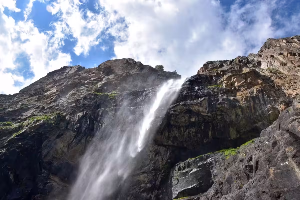 Hedvábná stezka bez turistů ✈ Zpáteční akční letenky do kyrgyzského Biškeku z Prahy za 4 790 Kč s Pegasus